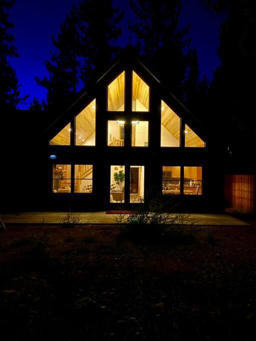 Modern Family Cabin Mins To Lake, Slopes & Hikes 大贝尔城 外观 照片
