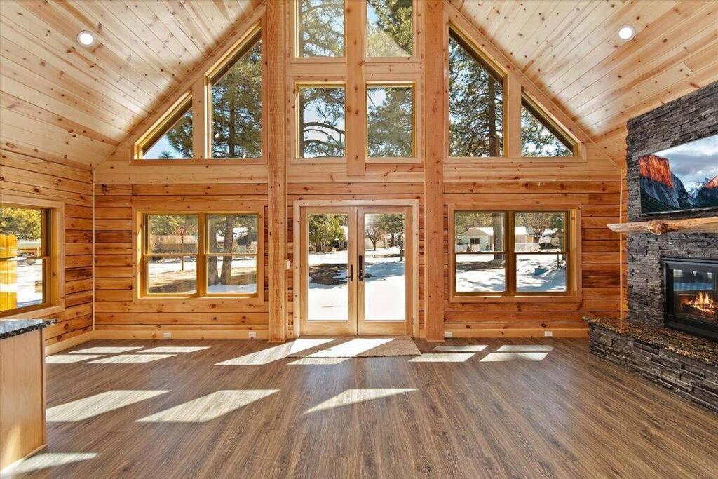 Modern Family Cabin Mins To Lake, Slopes & Hikes 大贝尔城 外观 照片